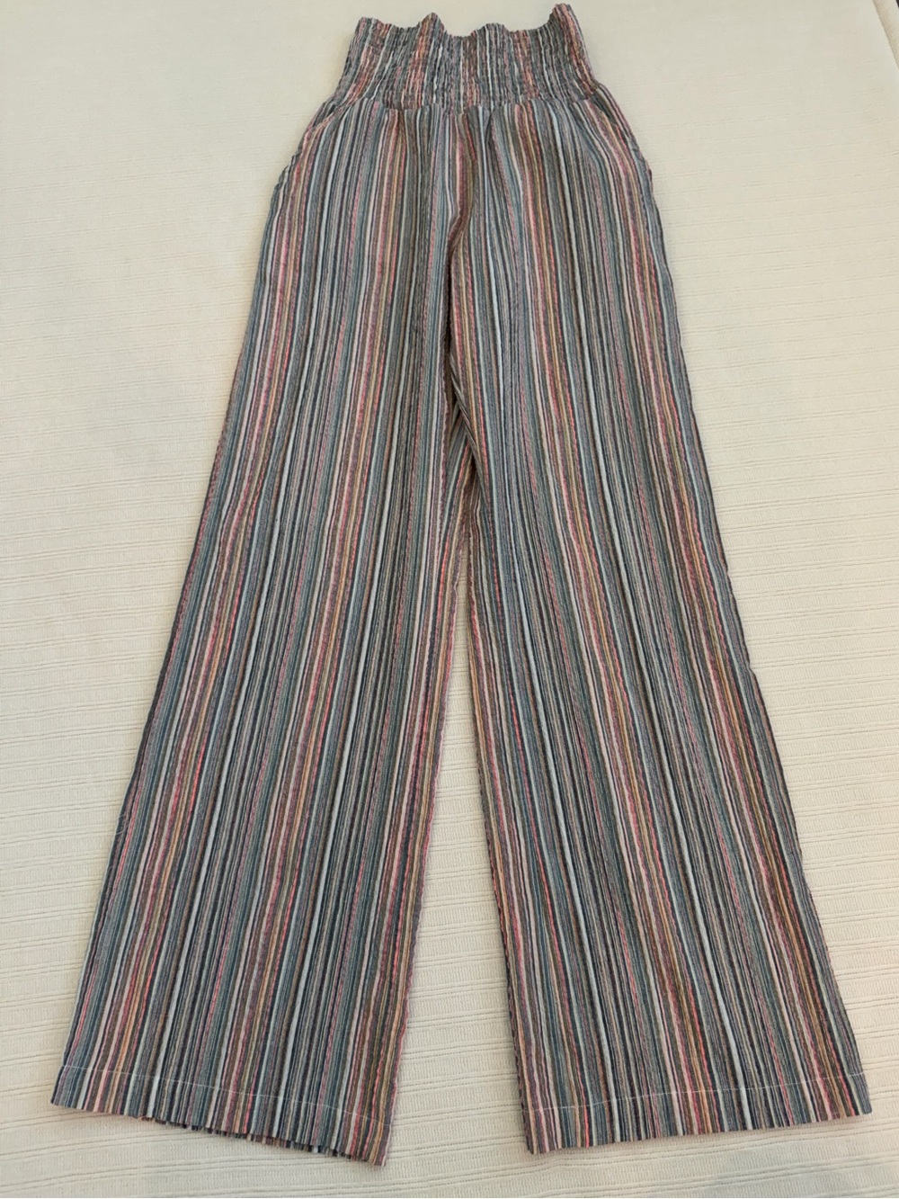 Millibon USA Textured Striped Wide Leg Pants Size M High Rise Smocked Waist